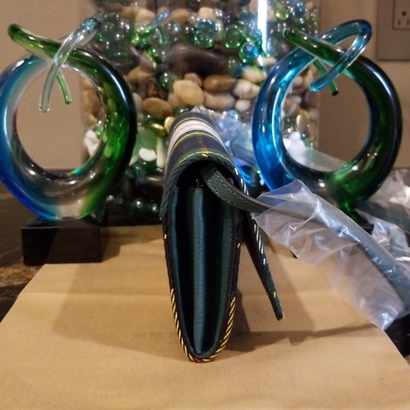 💯%GENUINE BURBERRY CROSSBODY WALLET - Picture 5 of 8